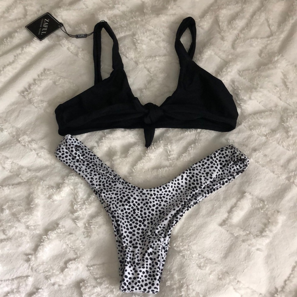 NWT black top spotted bikini bottom